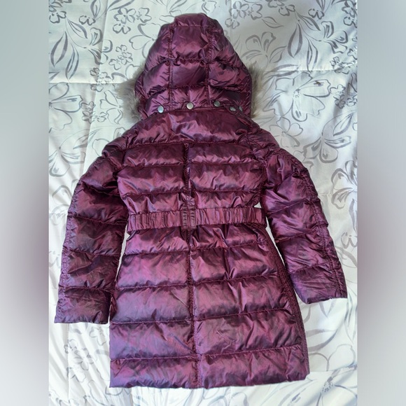 100% AUTH Burberry Girls Janie Burgundy Fox Hood Bow Belt Puffer Jacket. Size 6Y - Picture 2 of 7